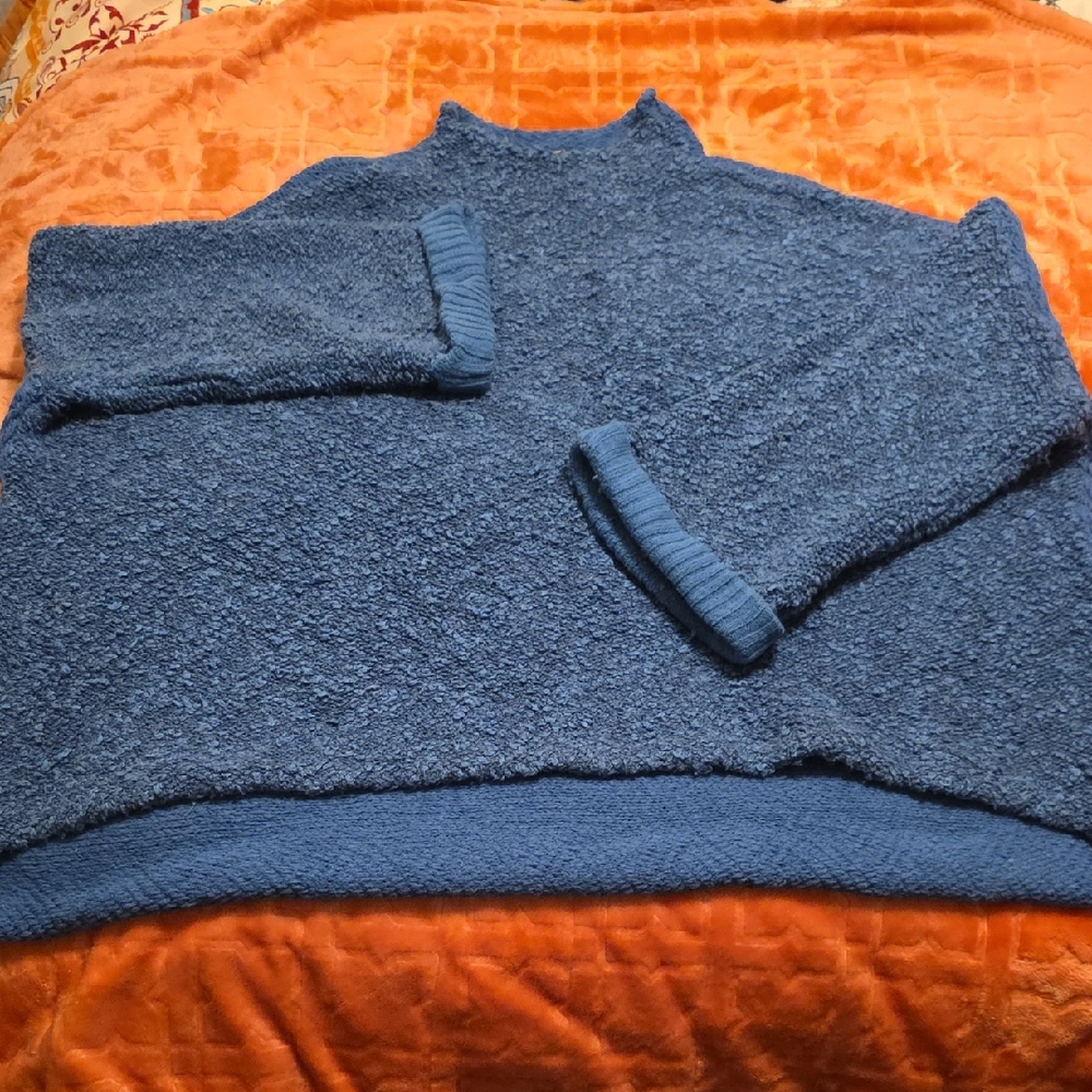 FREE PEOPLE Cuddle Up Pullover Size Large Pullover Sweater Soft & Warm EUC - Picture 10 of 16
